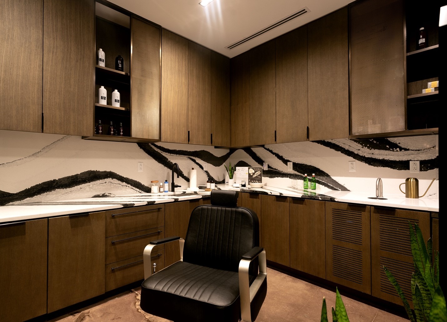 Groom Guy luxury grooming lounge Washington DC
